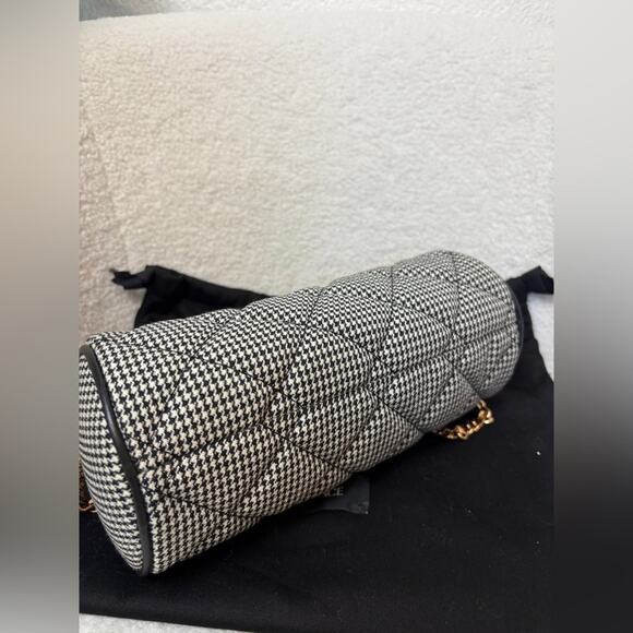 Versace Medusa Quilted Crossbody Sling Bag NWT - Picture 4 of 10